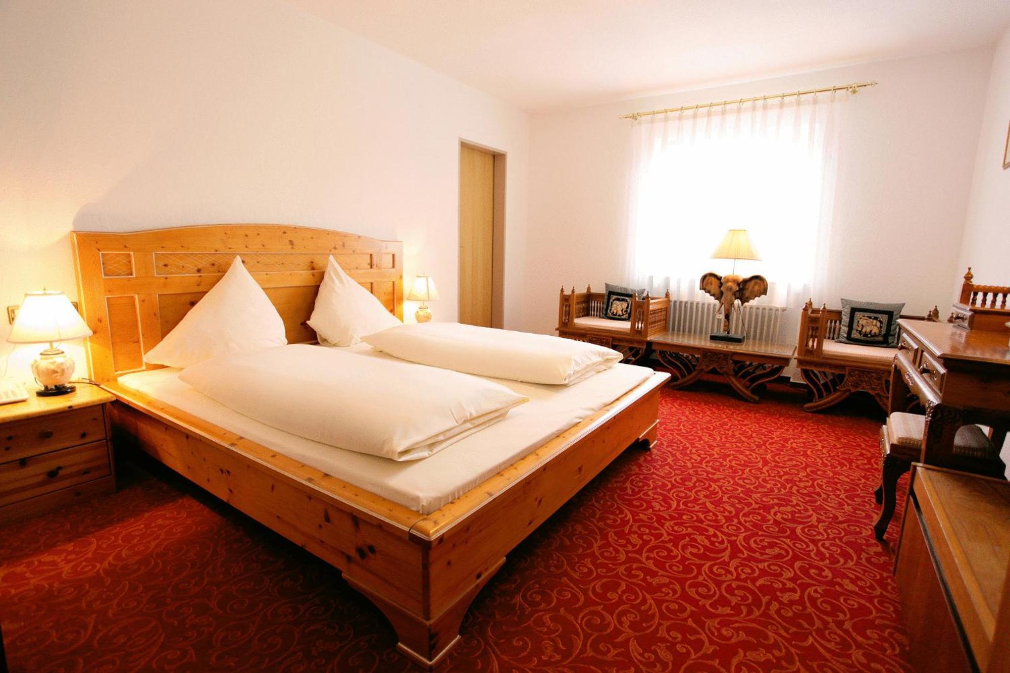 Hotel Pfauen Umkirch Zewnętrze zdjęcie
